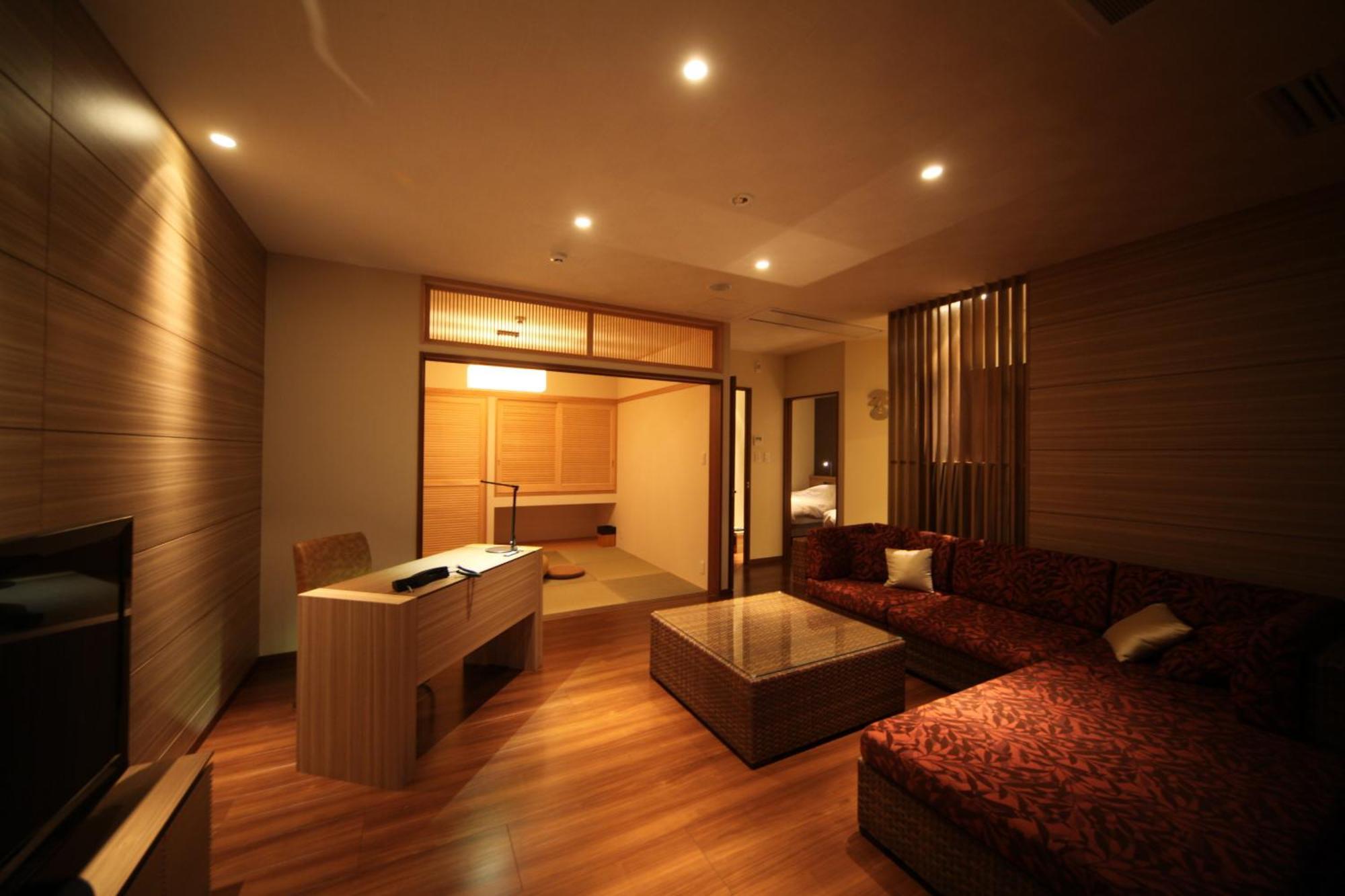 Amane Resort Seikai Beppu Habitación foto A room at a ryokan
