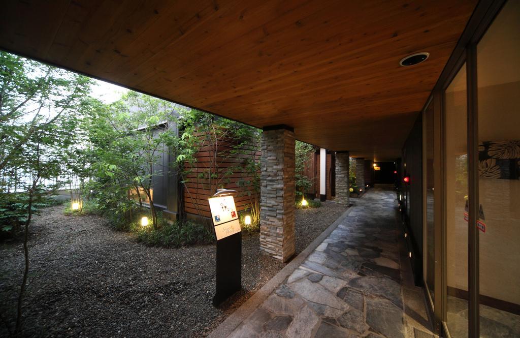 Amane Resort Seikai Beppu Exterior foto A corridor at the Hōshika Museum
