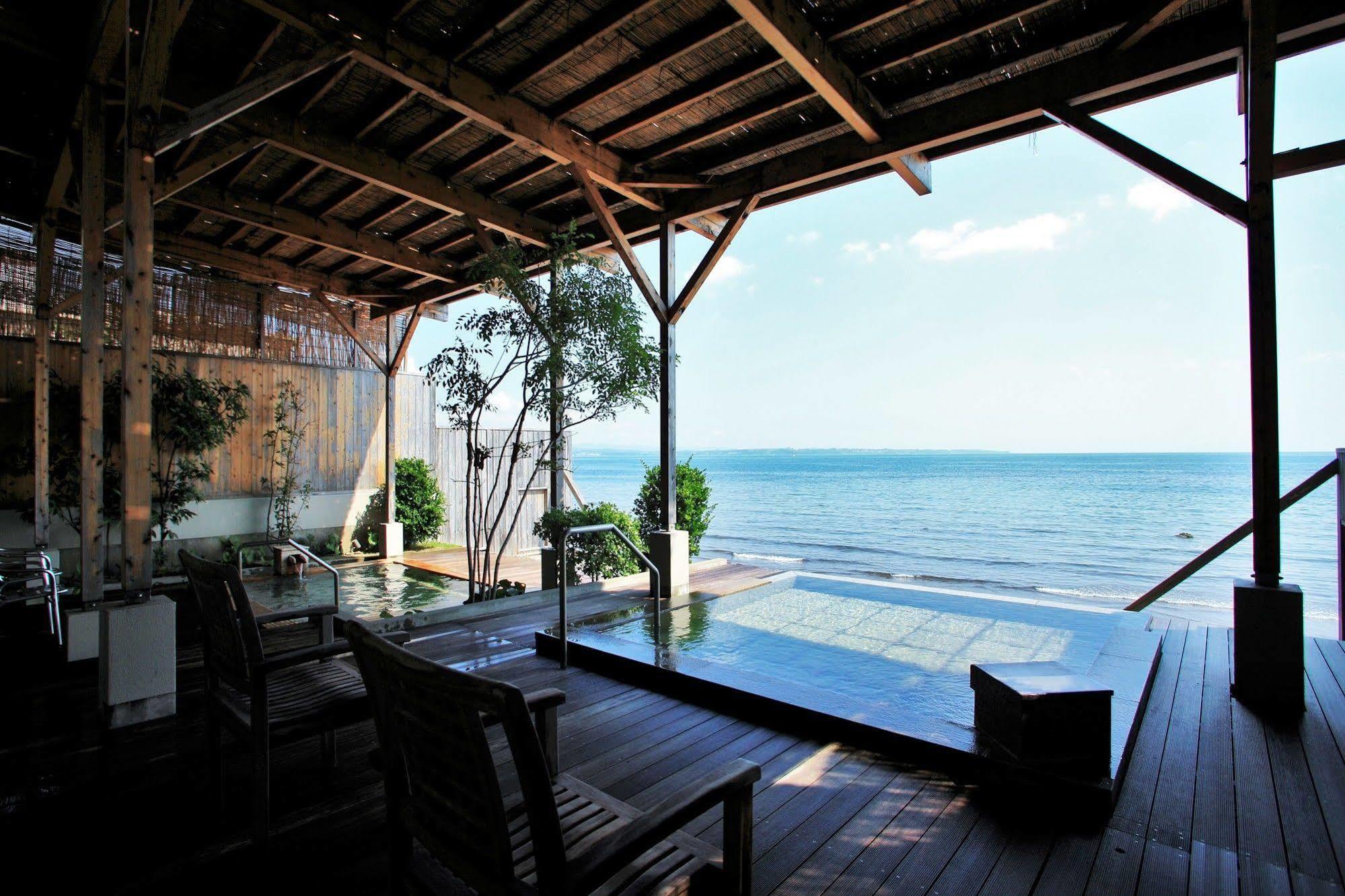 Amane Resort Seikai Beppu Exterior foto The view from the resort